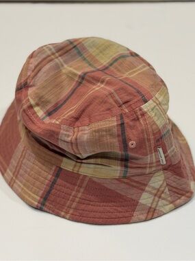 American Eagle Outfitters reversible Bucket Hat (plaid or brown )